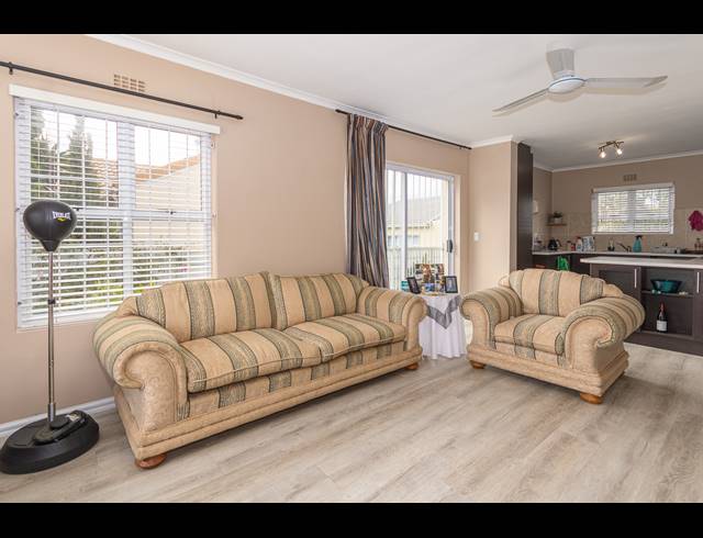 3 BEDROOM FREESTANDING SOLD IN SUNNINGDALE